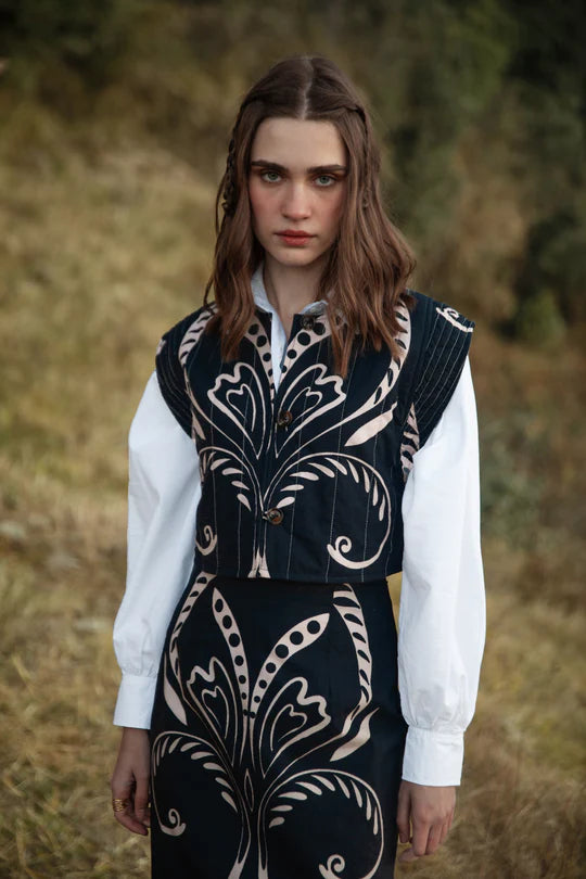 Beyond by Vera Lexie Vest and Aspen Skirt Set in Fountain Black