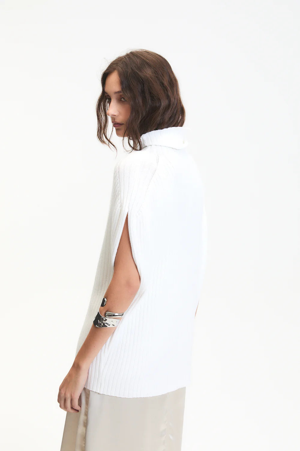 DELUC Marlon Turtleneck Vest