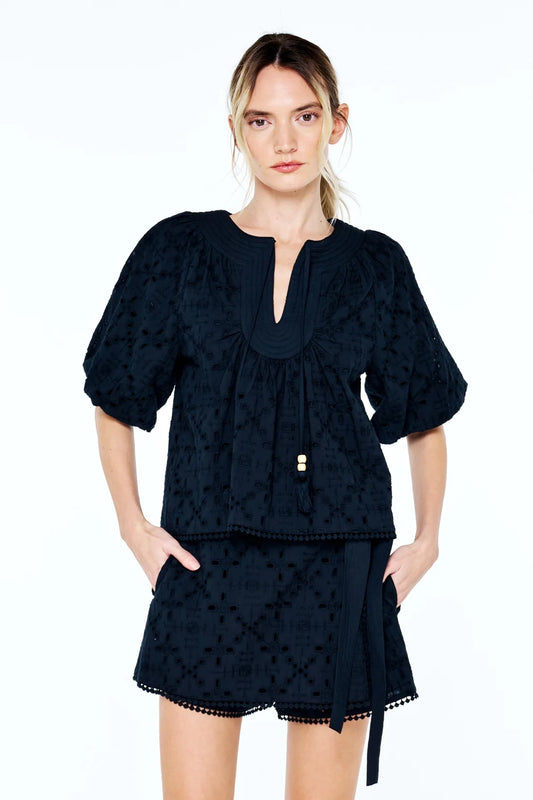 Ciebon Delphi Embroidered Eyelet Set