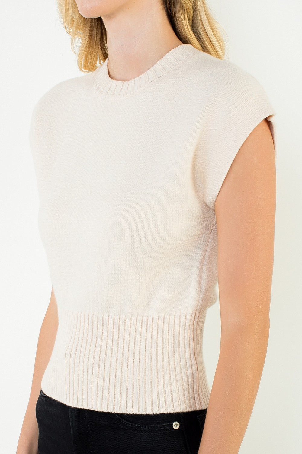 THML Greta Sleeveless Sweater Top