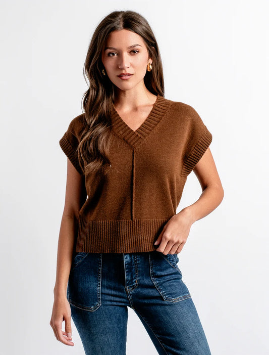 Kerisma Gwyneth Vest in Espresso