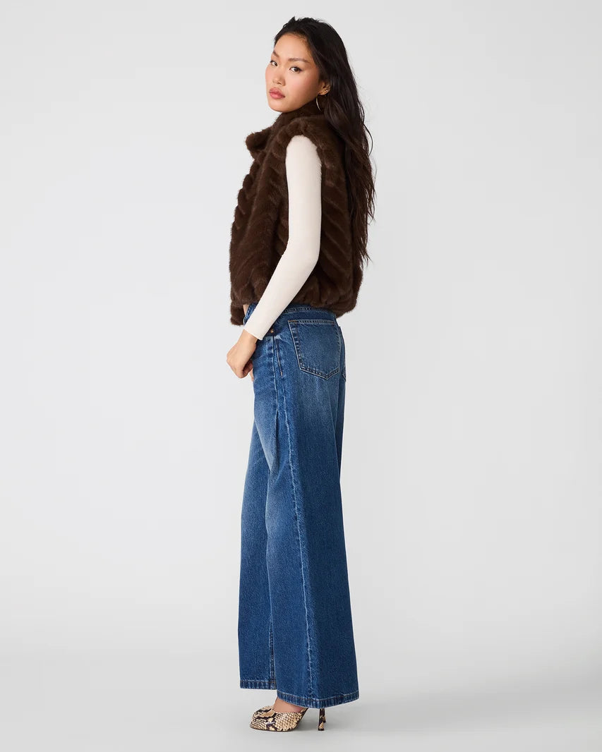 Steve Madden Luxie Vest in Espresso