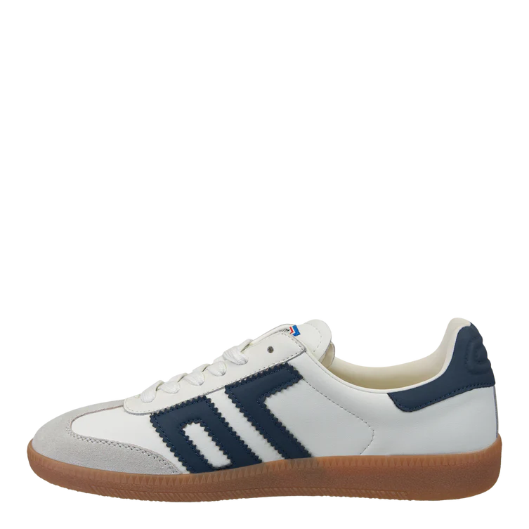 Back 70 Cloud Sneaker in Navy